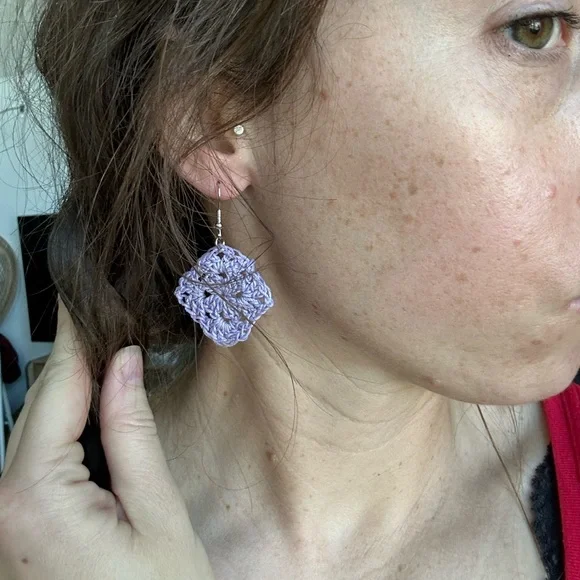 Purple crochet earrings - Picture 2 of 2